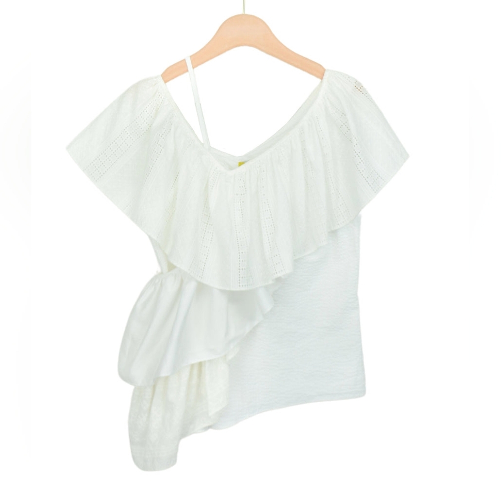 NWT assymetric blouse